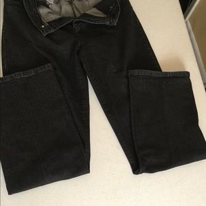 Jones New York, Black jeans